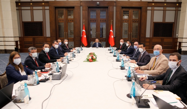 Külliye'de yerli aşı toplantısı